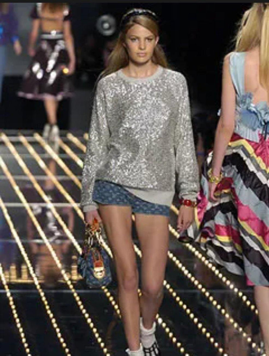 Louis Vuitton Denim Skirt SZ 36 - ShopperBoard